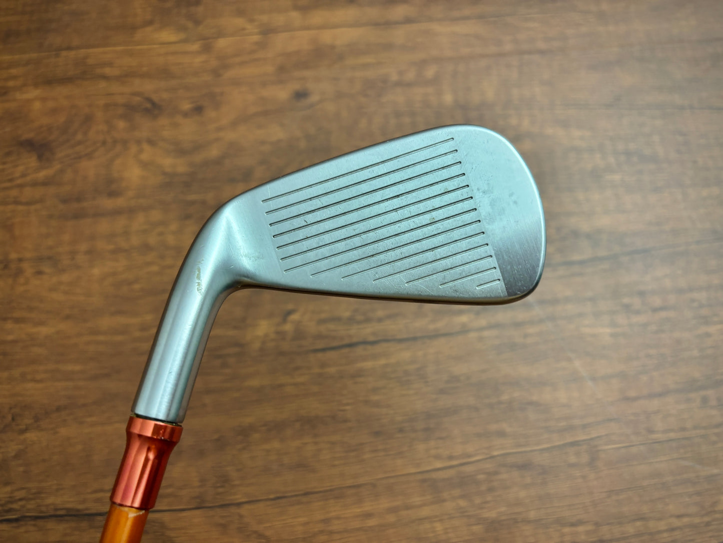Taylormade P790 2-iron / Graphite Design Tour AD X-Stiff