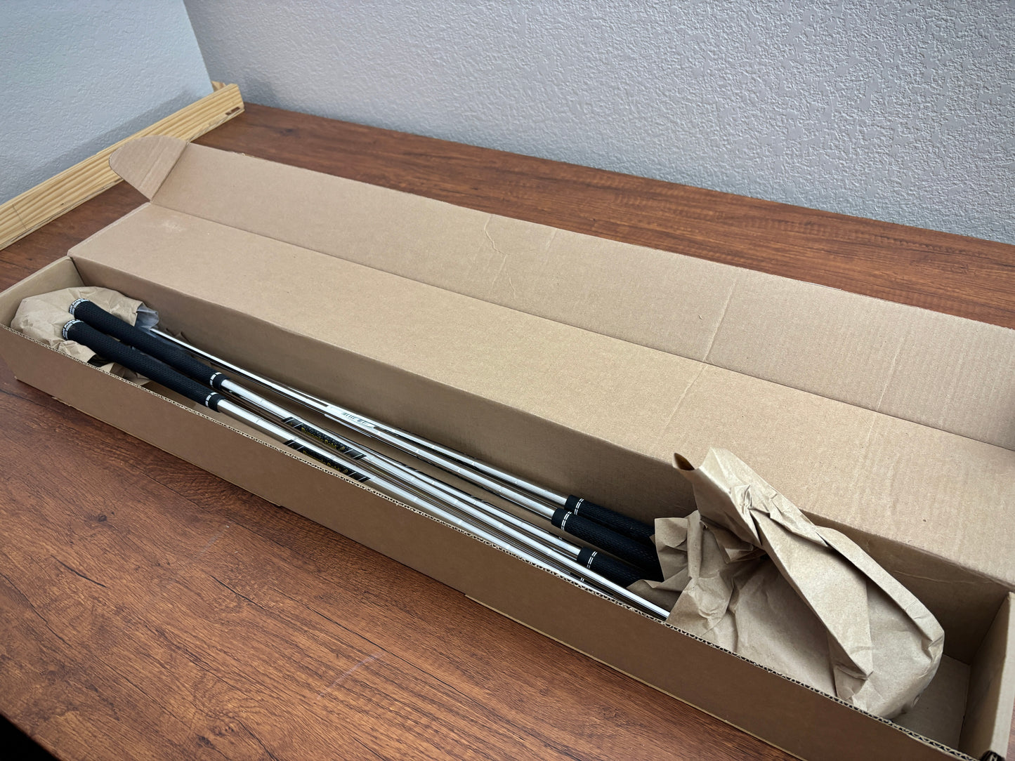 *NEW IN PLASTIC* Srixon ZXi5 Iron Set 4-PW / Dynamic Gold S300 Stiff