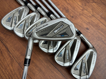 (Left-handed) Taylormade SIM 2 Max Iron Set 5-AW / KBS Max MT Regular Flex