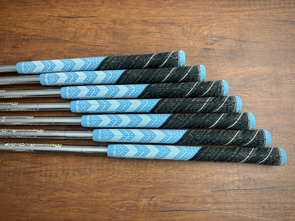 Taylormade P7MC '23 Iron Set 4-PW / Dynamic Gold 105 X-Stiff
