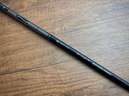 Mitsubishi Tensei AV Series Blue Shaft 42.5" (Callaway Tip) / Regular Flex