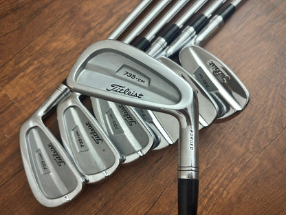 Titleist 735•CM Iron Set 4-PW / Dynamic Gold S300 Stiff