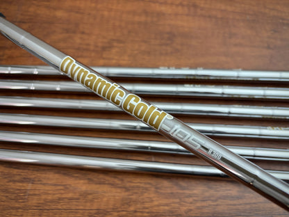 Ping G425 Iron Set 5-UW / Dynamic Gold R300 Regular Flex