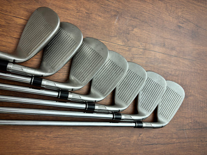 (Left-handed) Taylormade SIM 2 Max Iron Set 5-AW / KBS Max MT Regular Flex