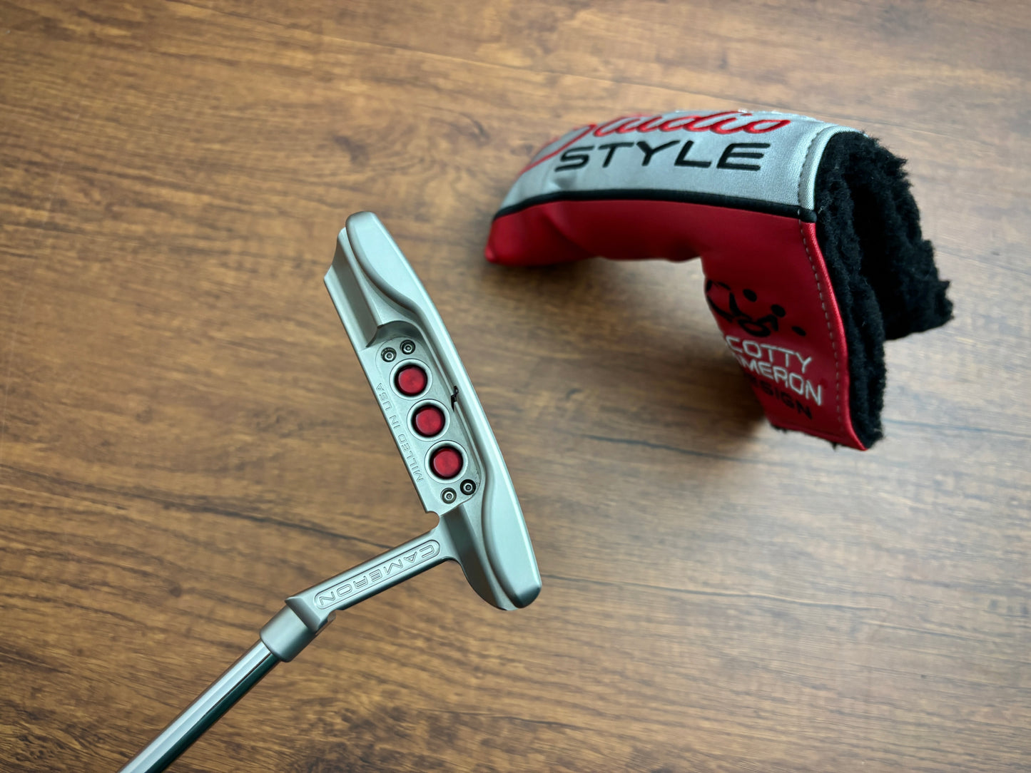 *MINT* Titleist Scotty Cameron Studio Select Newport+ Putter 35” w/ headcover