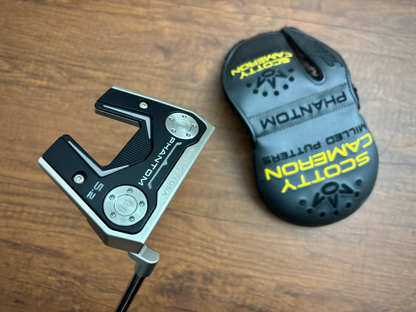 *MINT* 2025 Titleist Scotty Cameron Phantom 5.2 Putter 34” + headcover
