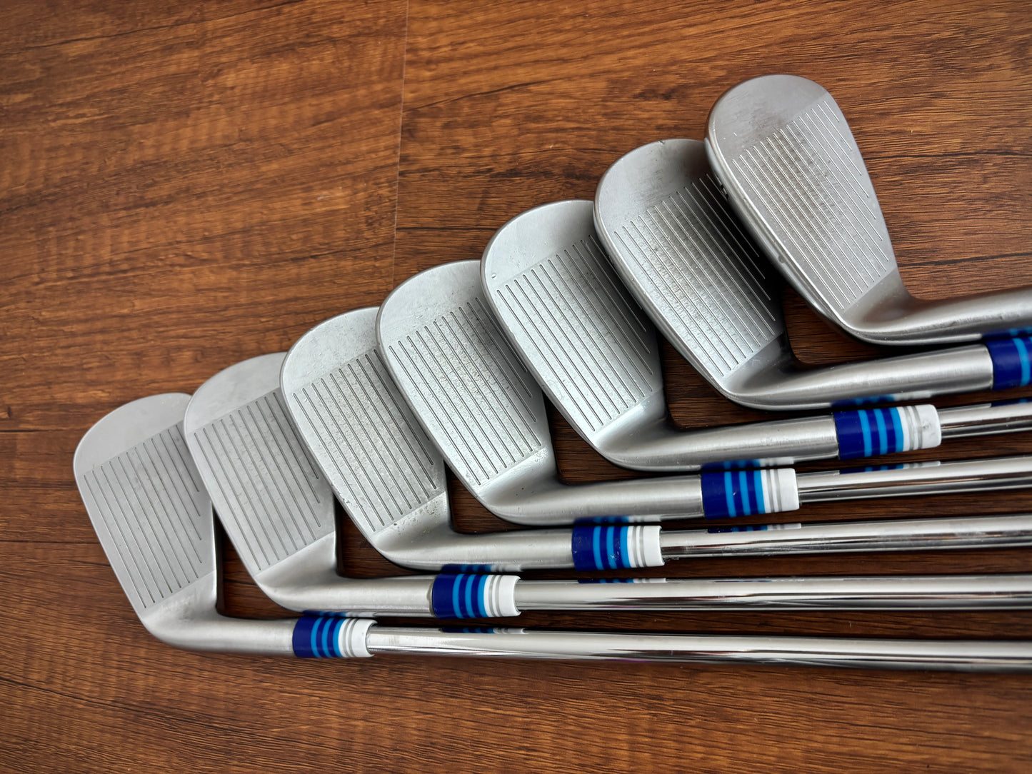 Taylormade P770 ‘25 / P7CB ‘25 Iron Set 4-PW / KBS $-Taper 130 X-Stiff