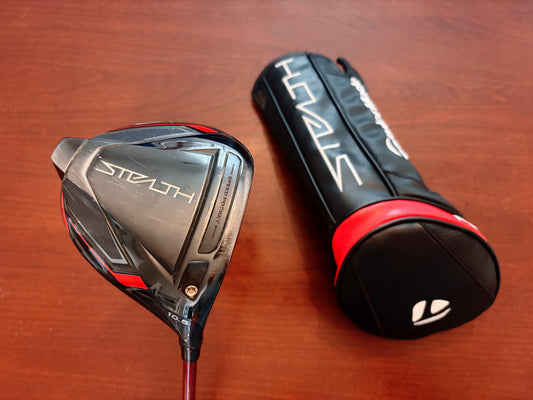 Taylormade Stealth Driver 10.5* + headcover / Regular Flex