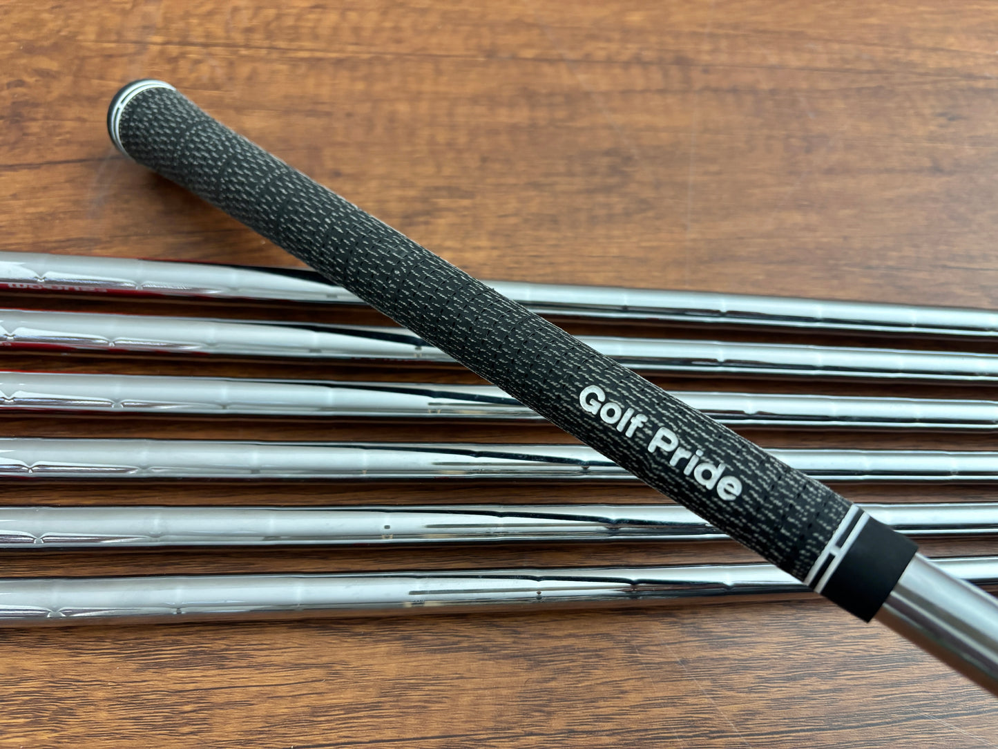 (Left-handed) Titleist T100 '25 Forged Iron Set 4-PW / NS Pro 105 X-Stiff