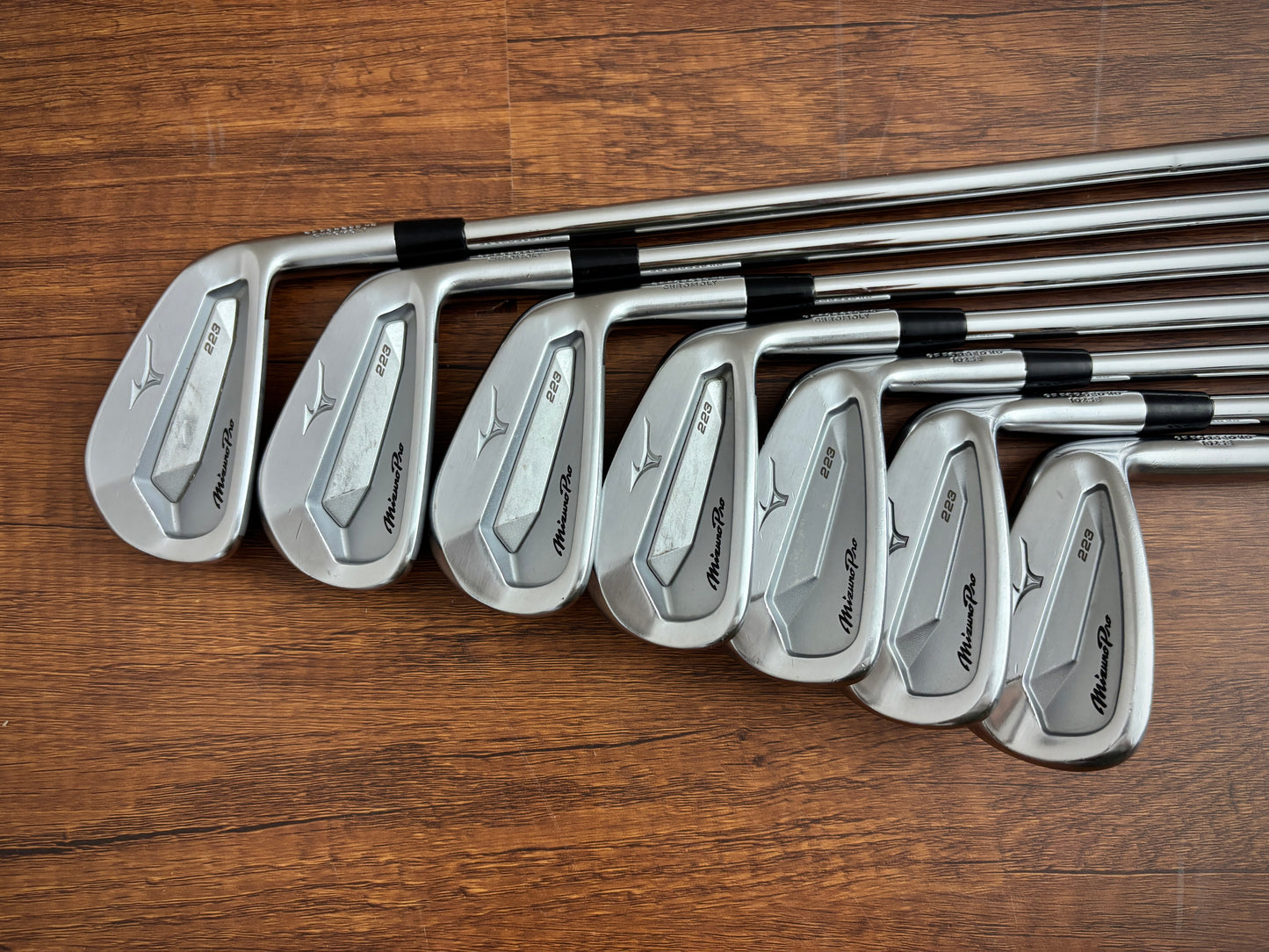 Mizuno Pro 223 Iron Set 4-PW / NS Pro 125 X-Stiff