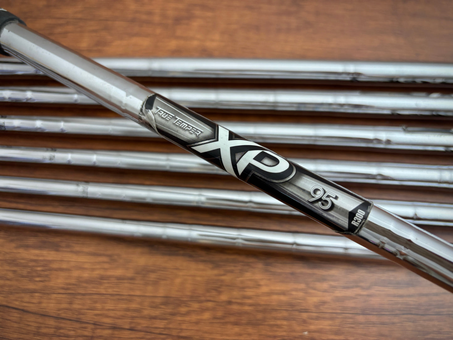 Titleist AP1 714 Iron Set 4-PW / True Temper XP R300 Regular Flex