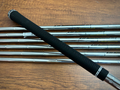 *NEW IN PLASTIC* Srixon ZXi5 Iron Set 5-AW / Dynamic Gold R300 Regular Flex
