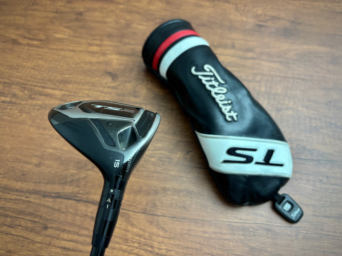 Titleist TS2 3-Wood 15* + headcover / Regular Flex