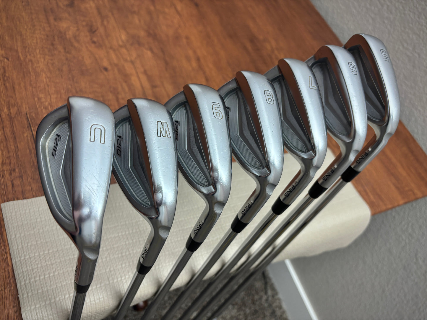 (+1”) Ping i210 Iron Set 5-UW / Project X LZ 5.5 Regular Flex