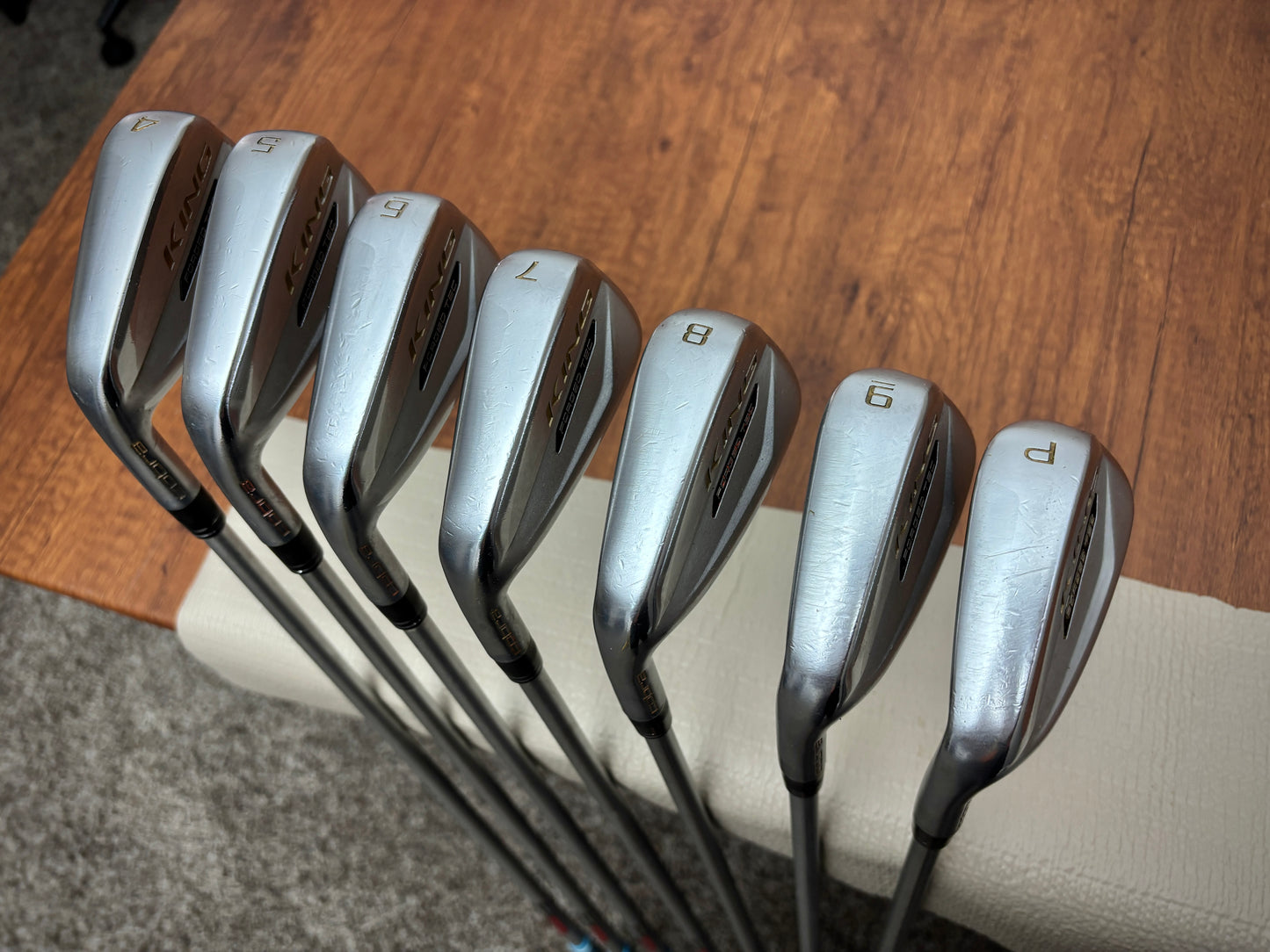 (Left-handed) Cobra King Forged TEC Iron Set 4-PW / KBS Tour C-Taper 130 X-Stiff