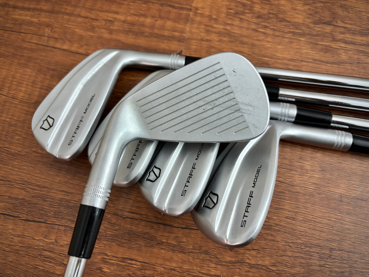 Wilson Staff XB 2026 Iron Set 6-PW / Dynamic Gold S300 Stiff
