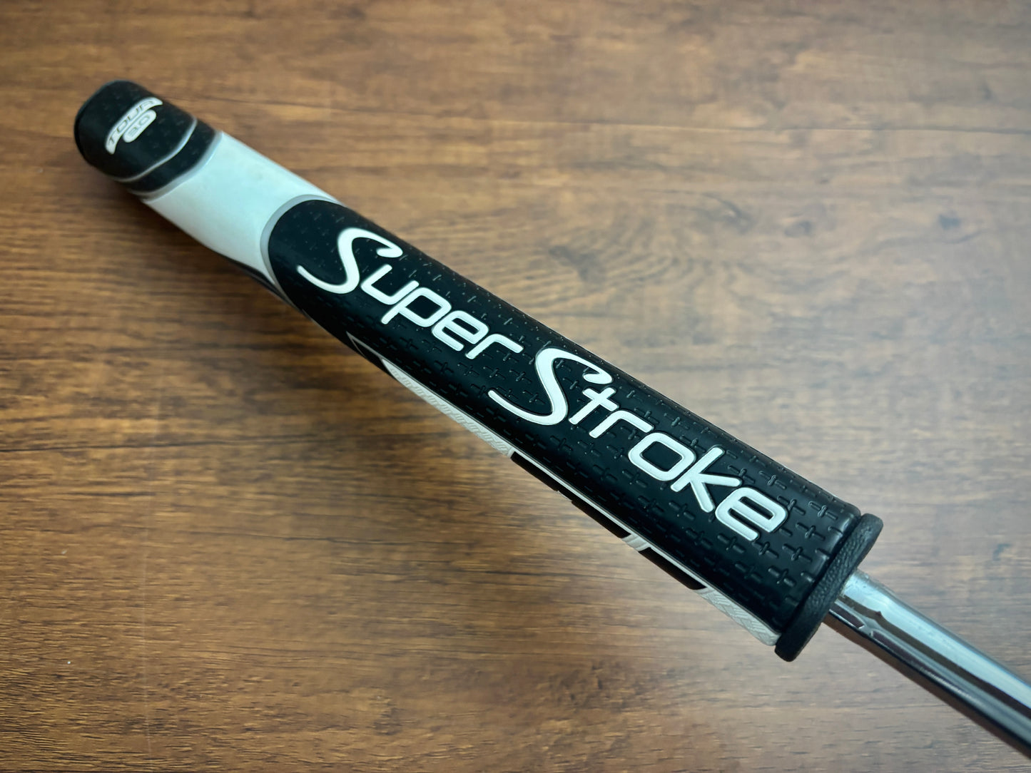 Odyssey O-Works Jailbird Mini Putter 33.75” + headcover