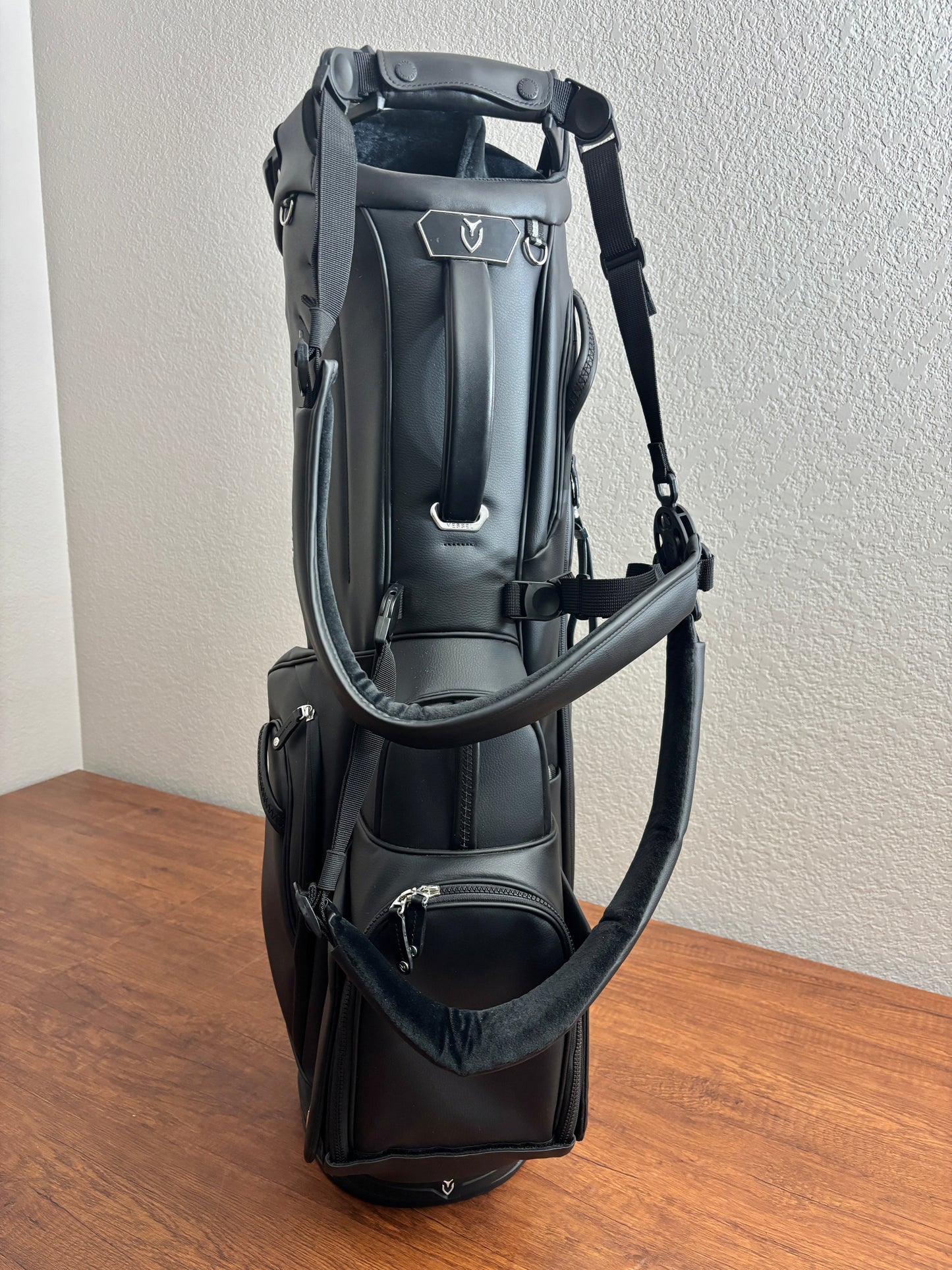 *NEARLY NEW* Vessel Player V Pro Stand Golf Bag 14-Way