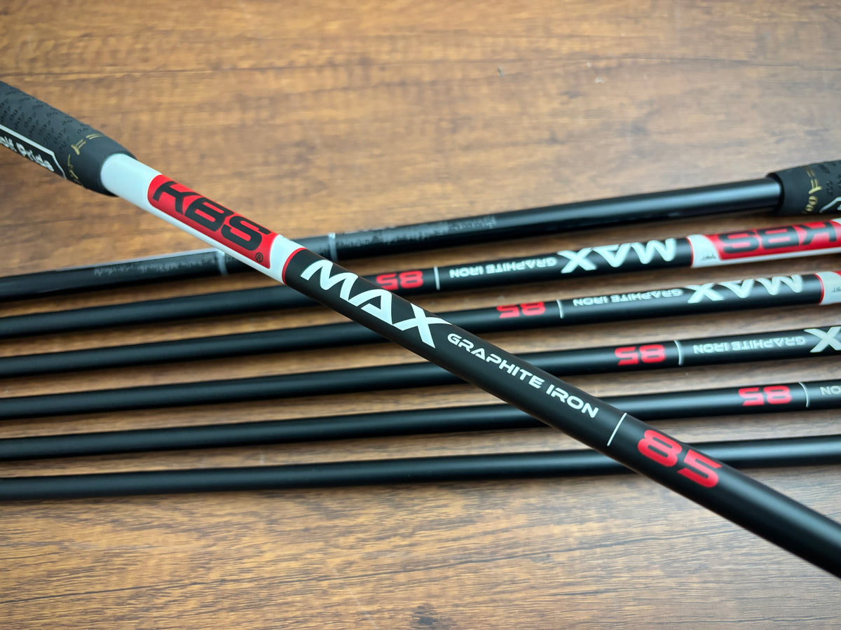 Taylormade P790 '25 Iron Set 4-PW / Stiff Graphite Shafts