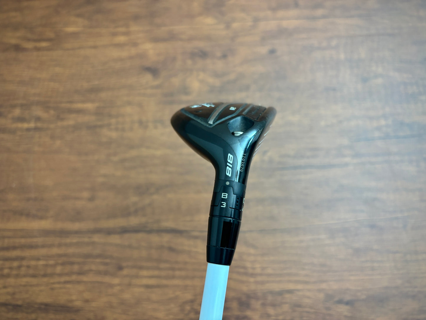 Titleist H1 Hybrid 21* / Stiff