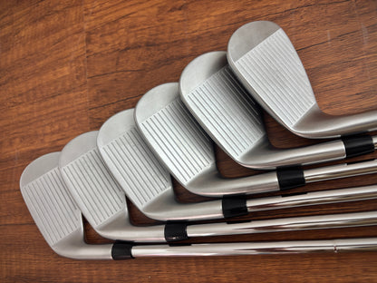 Titleist T150 '25 Iron Set 5-PW / True Temper AMT Silver Stiff