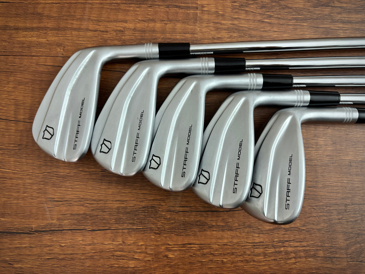 Wilson Staff XB 2026 Iron Set 6-PW / Dynamic Gold S300 Stiff