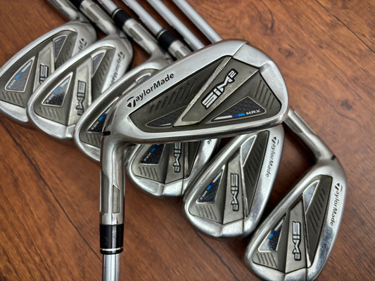 (Left-handed) Taylormade SIM 2 Max Iron Set 5-AW / KBS Max MT Regular Flex
