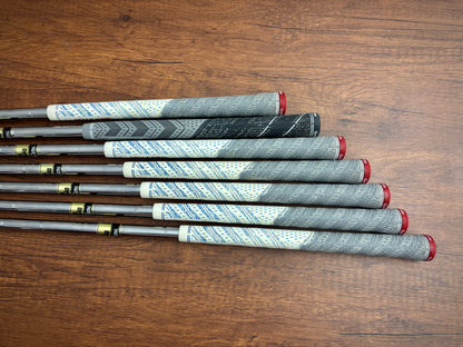 Titleist AP2 714 Iron Set 4-PW / Dynamic Gold X100 X-Stiff