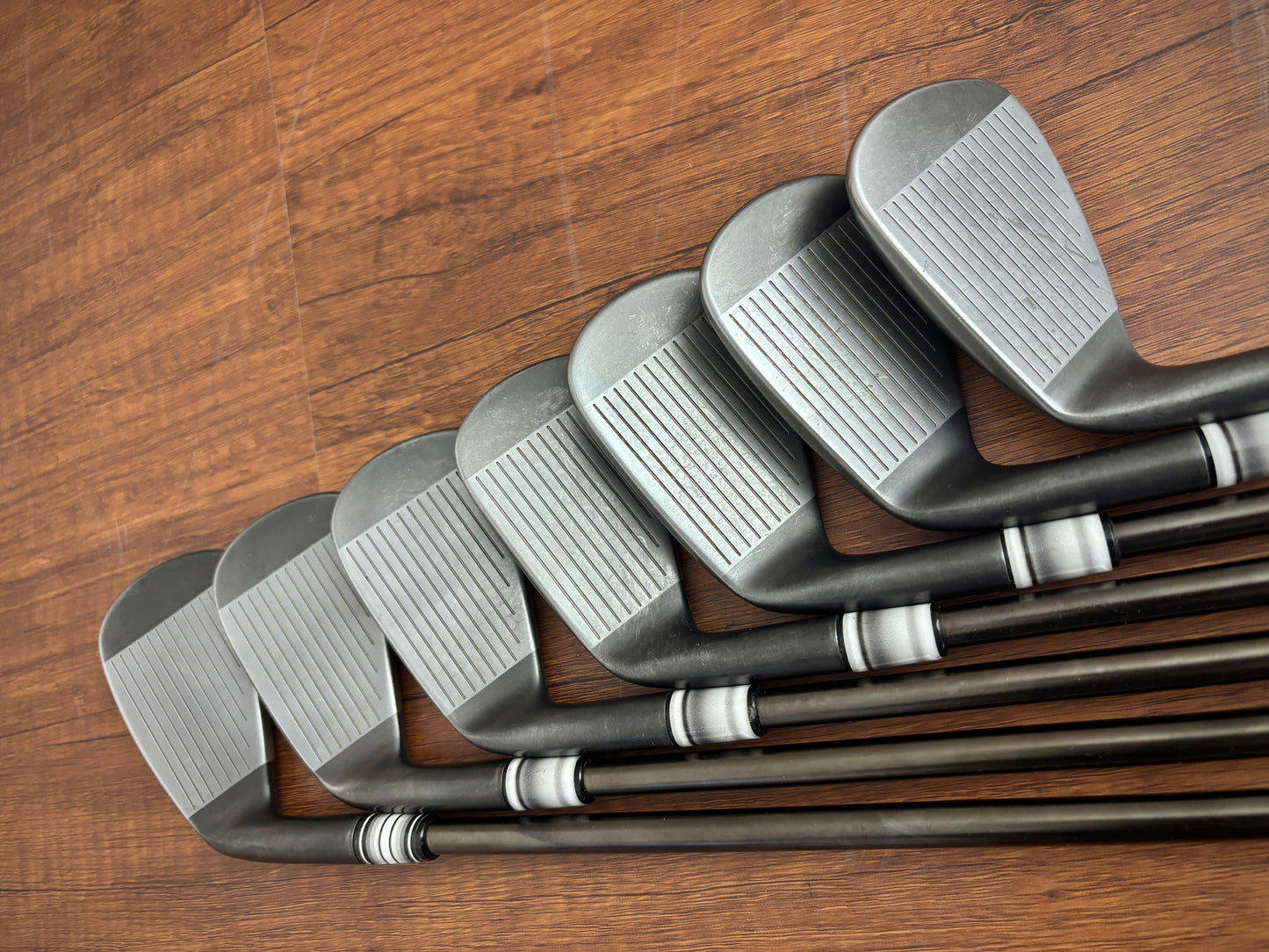 Taylormade P790 '25 Designer Series Shadowfall Iron Set 4-PW / NS Pro 105 Stiff