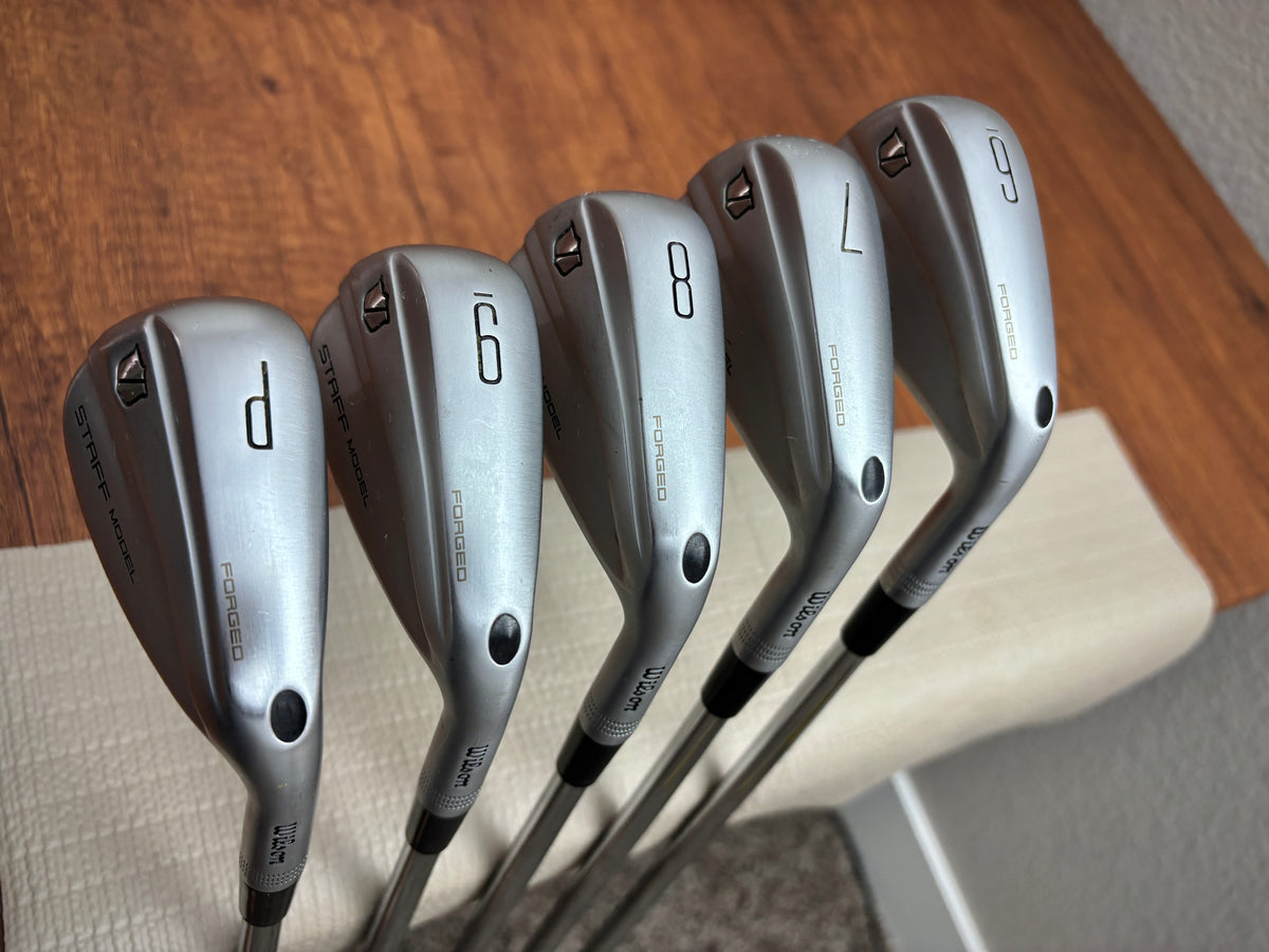 Wilson Staff XB 2026 Iron Set 6-PW / Dynamic Gold S300 Stiff