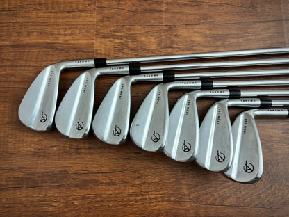 Takomo 101 Iron Set 4-PW / KBS Tour Lite Regular Flex