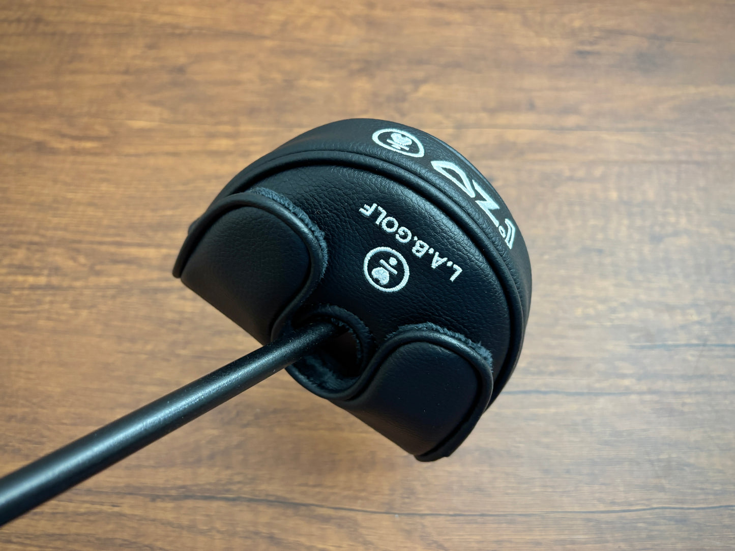 (Left-handed) *NEW* L.A.B. OZ.1 Custom Putter 35” + headcover