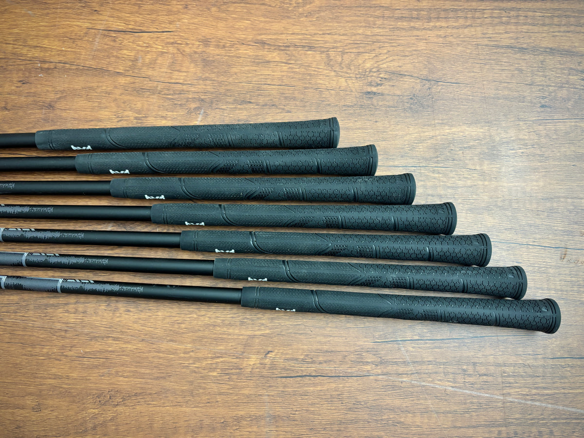 PXG 0211 XCOR2 Iron Set 5-GW / Mitsubishi MMT Senior Flex Graphite