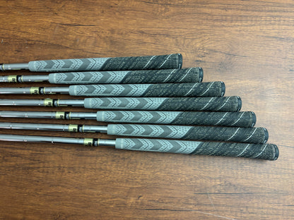 (+1") Srixon ZX5 Mkii / ZX7 Mkii Iron Set 4-PW / Dynamic Gold S300 Stiff