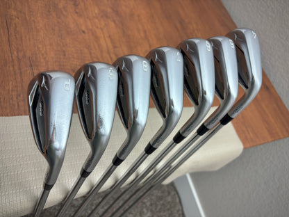 Mizuno JPX 923 Hot Metal Pro Iron Set 4-PW / NS Pro 115 Stiff