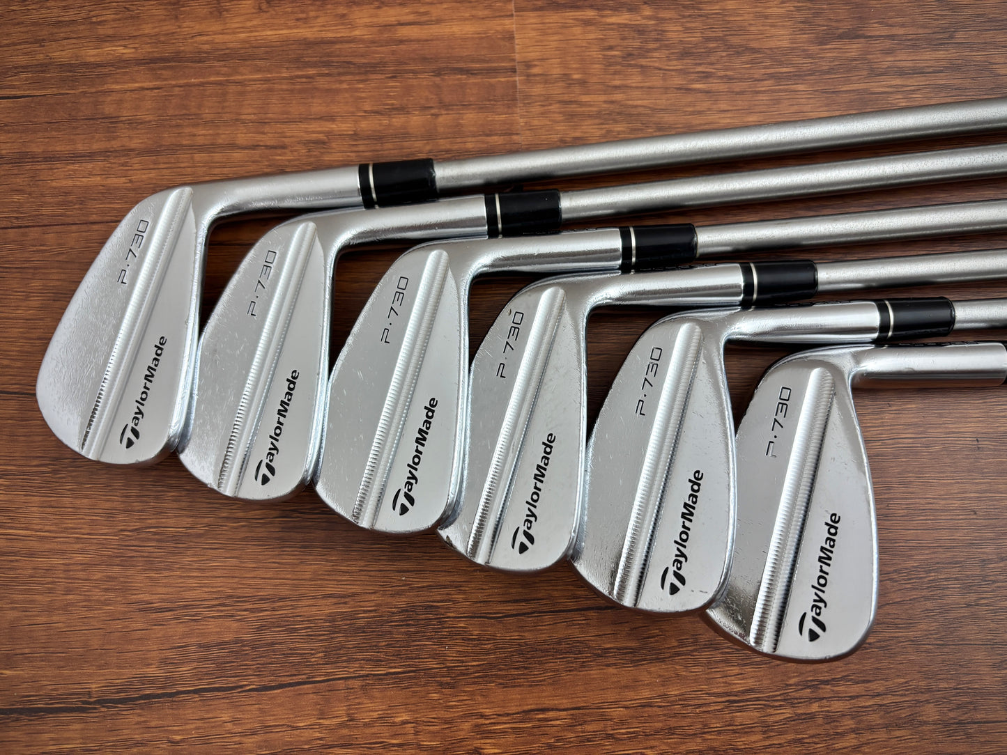 Taylormade P730 Iron Set 4-9 / KBS Tour C-Taper 130 X-Stiff