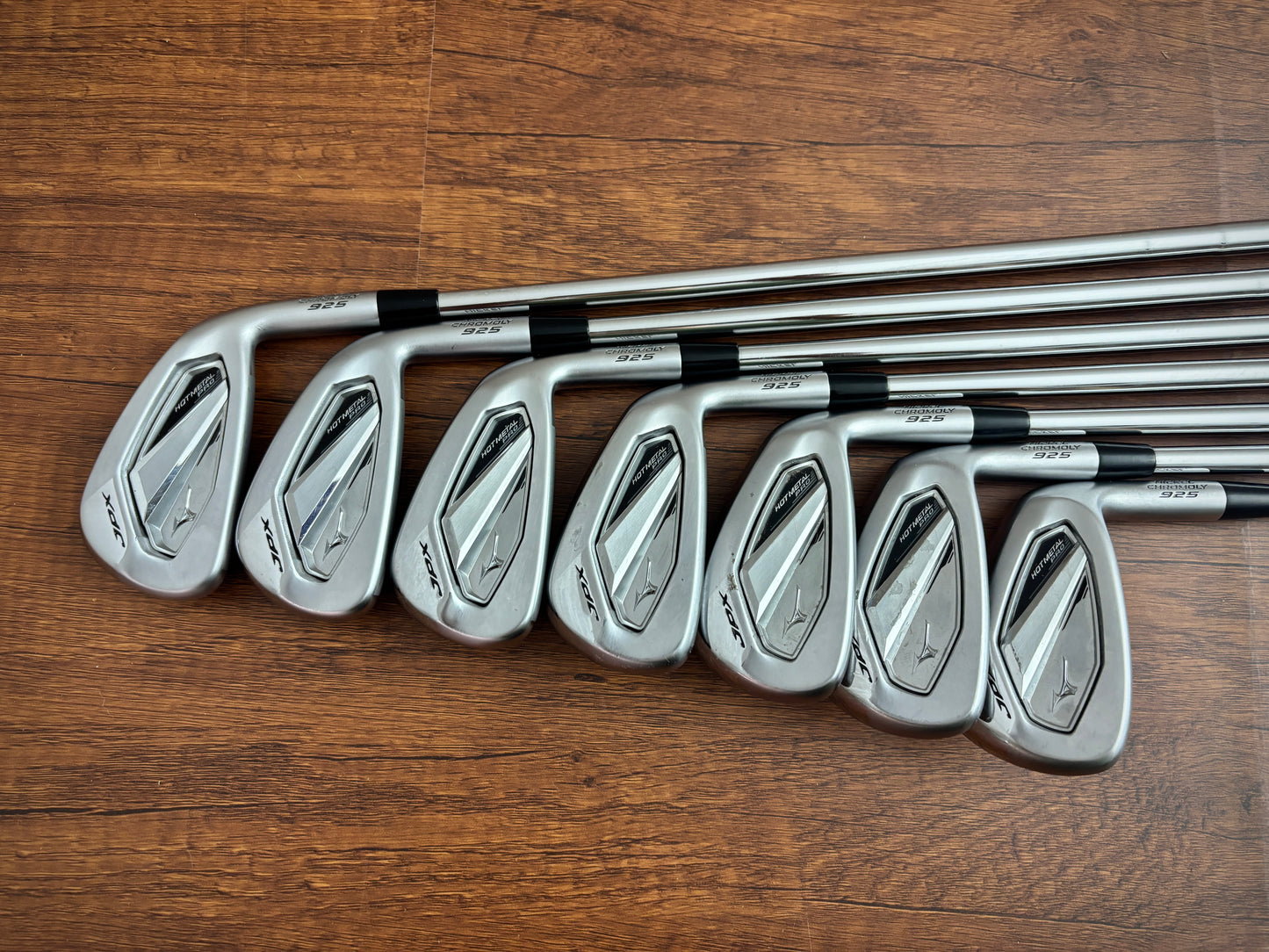 Mizuno JPX 925 Hot Metal Pro Iron Set 4-PW / Dynamic Gold S300 Stiff