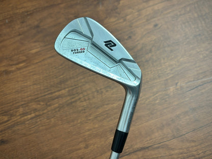 New Level 902-OS Forged 7-iron / Stiff