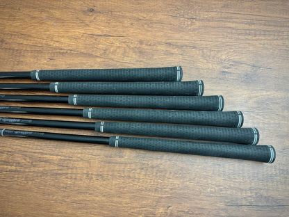 Mizuno JPX 925 Hot Metal Pro Iron Set 5-PW / Mitsubishi MMT Stiff Graphite