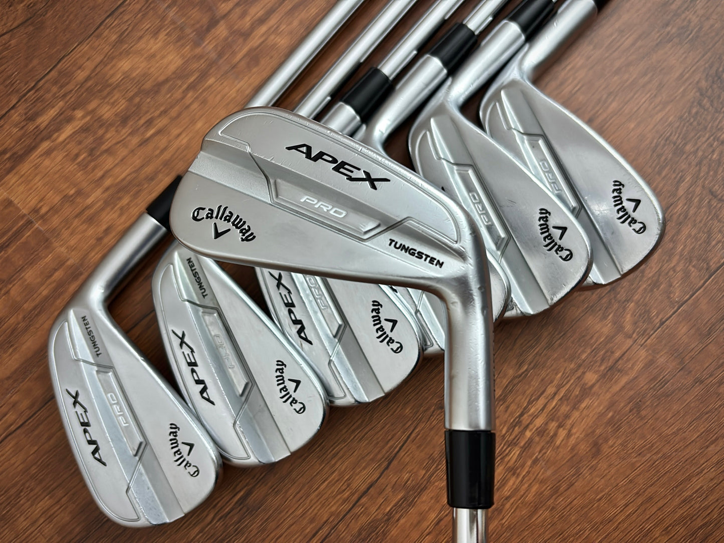 Callaway Apex Pro 21 Iron Set 4-PW / True Temper Elevate Stiff
