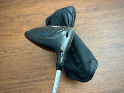 Cobra Darkspeed X Driver 9* + headcover / Stiff