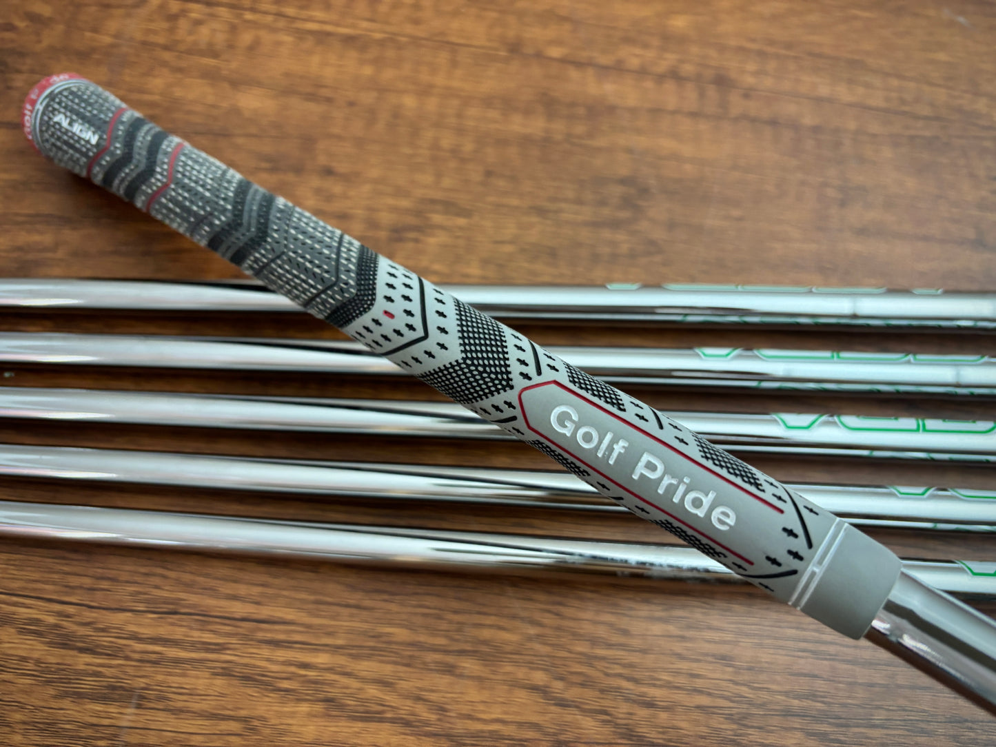 Srixon ZXi7 Iron Set 5-PW / Accra iSeries 115i Stiff