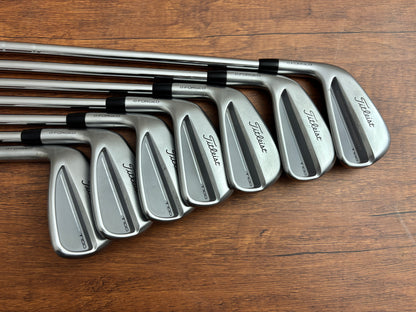 (Left-handed) Titleist T100 '25 Forged Iron Set 4-PW / NS Pro 105 X-Stiff