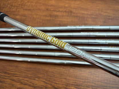 Ping i240 Iron Set 4-PW / Dynamic Gold 120 S300 Stiff