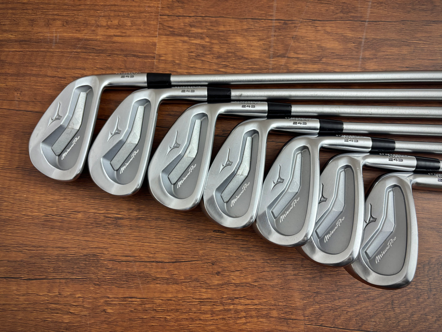 Mizuno Pro 243 Iron Set 4-PW / KBS Tour C-Taper 130 X-Stiff