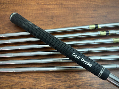 Srixon ZX7 Mkii Iron Set 4-PW / Dynamic Gold S300 Stiff