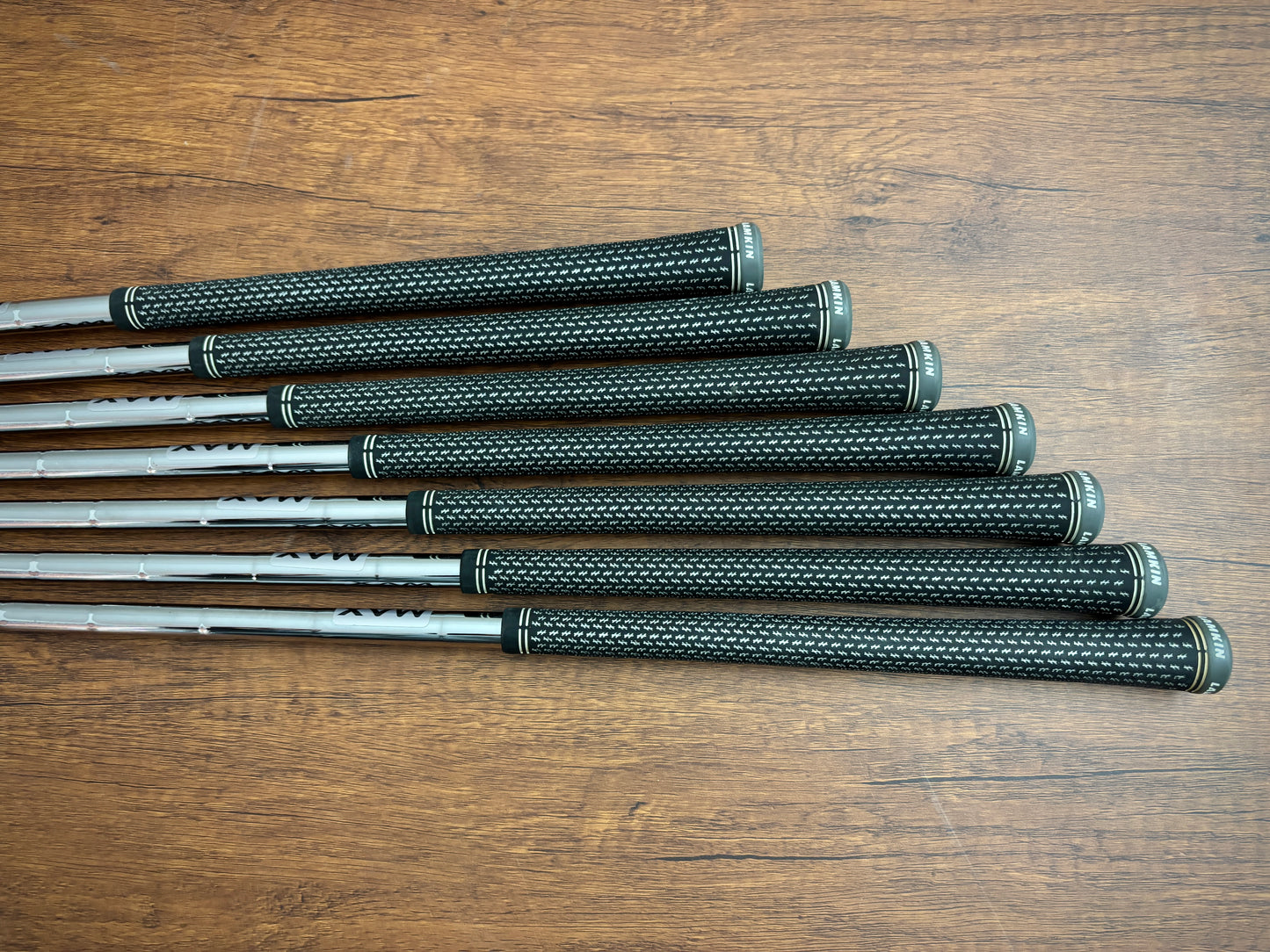 Taylormade SIM Max Iron Set 5-AW / KBS Max Stiff