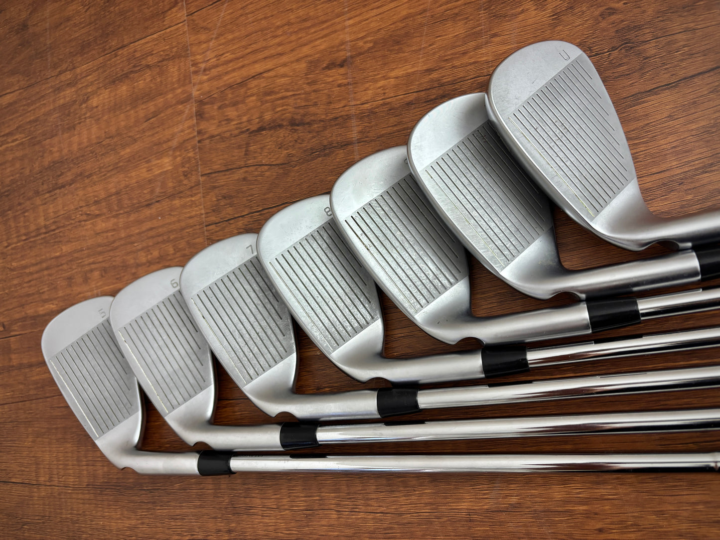 Ping G730 Iron Set 5-UW / Dynamic Gold R300 Regular Flex