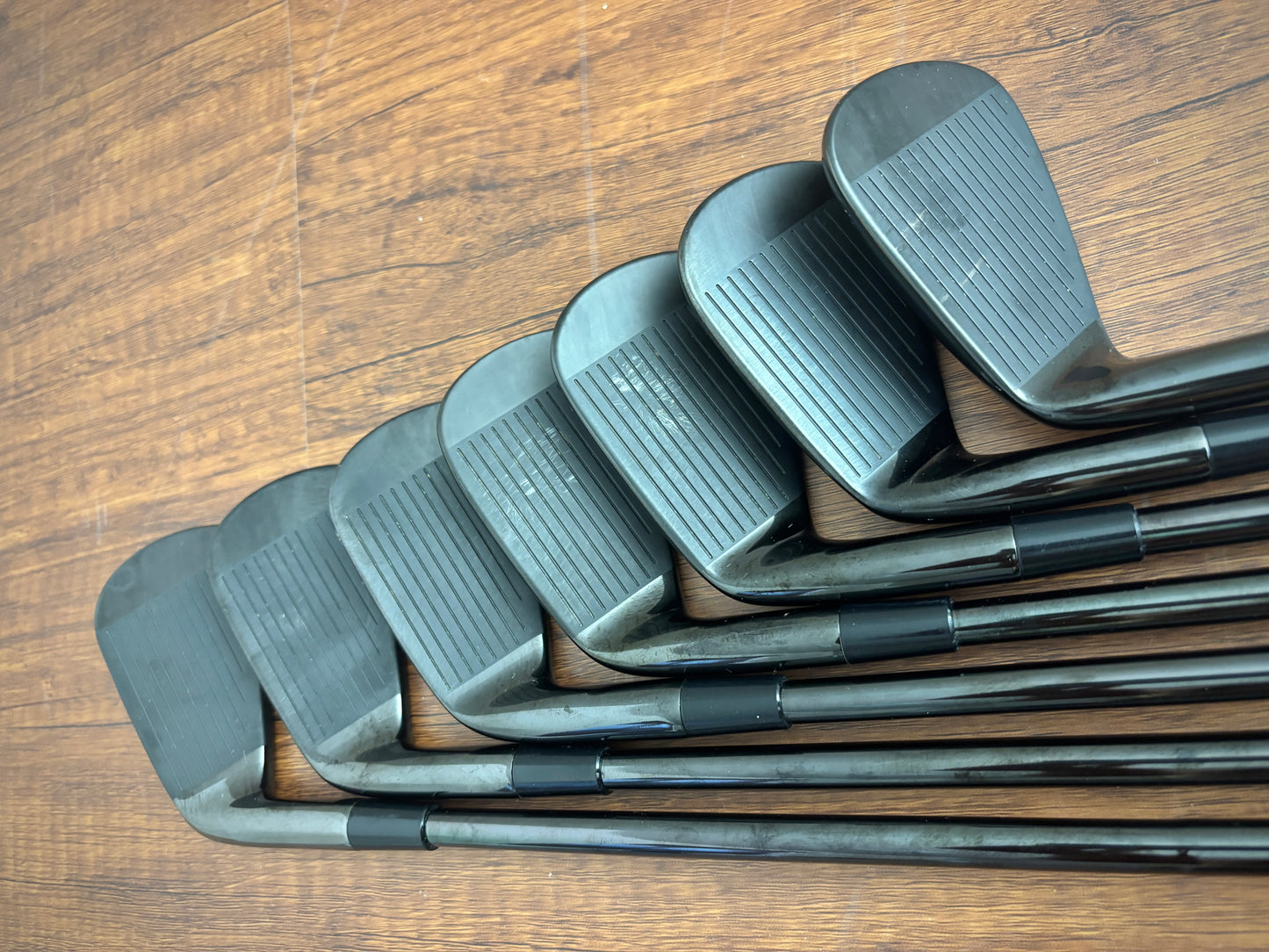 Taylormade P770 ‘23 Phantom Black Iron Set 4-PW / KBS Tour Stiff
