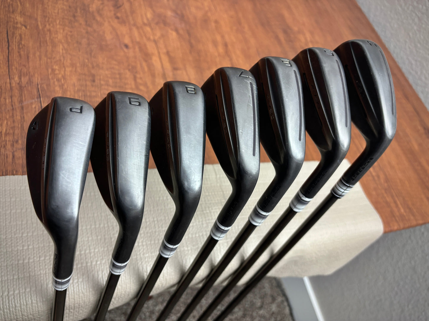 Taylormade P790 '25 Designer Series Shadowfall Iron Set 4-PW / NS Pro 105 Stiff